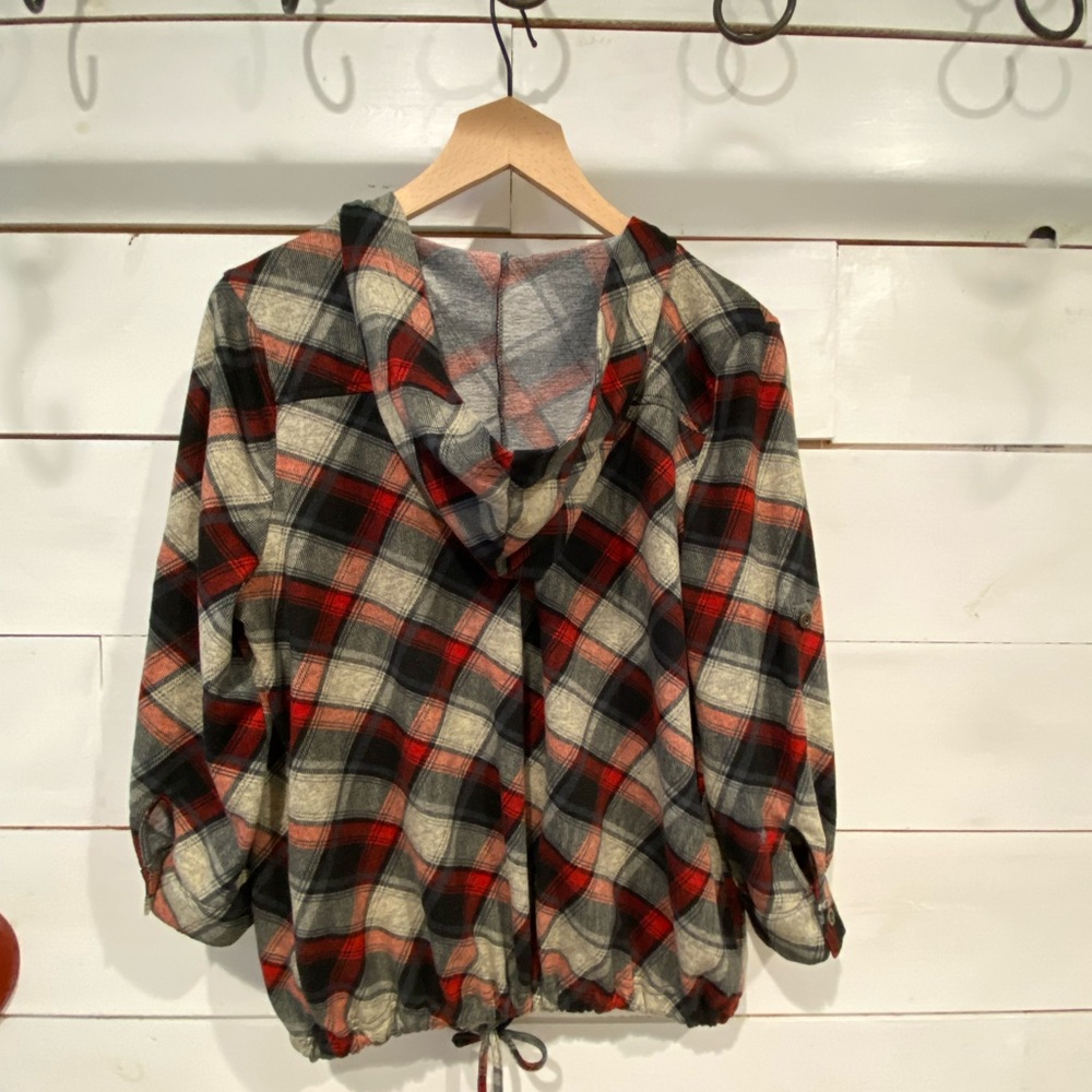 Plaid Hooded shirt